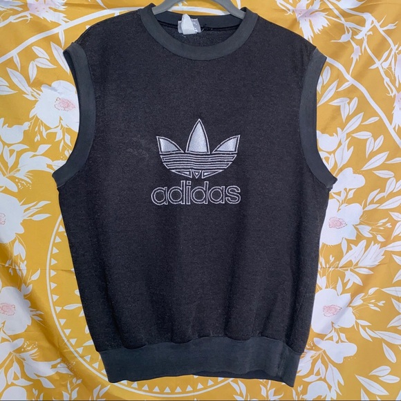 adidas sleeveless sweatshirt